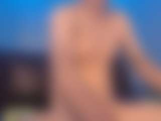 cumzzz2012's Live Sex Cam Show