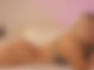 Live cam show with Dr_Barbie - Spy MILF on CamSodaAdn