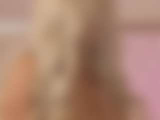 Dr_Barbie MILF webcam performer live streaming