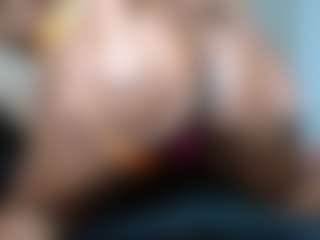 Live cam show with Rayne Carter - Morena on Camsoda
