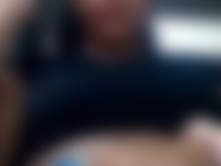 AlannaFun's Live Sex Cam Show