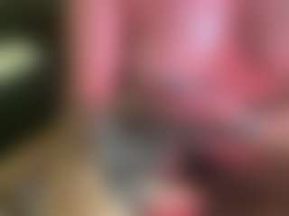 Live cam show with JezebelDreams - Striptease on EXY