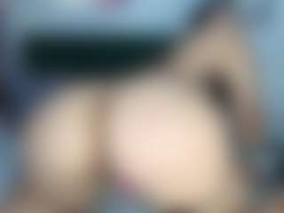 Live cam show with miss-dulce - Suck on Mixed Magazine Live