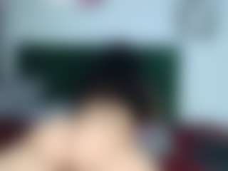 Live cam show with miss-dulce - Suck on Soda Cam