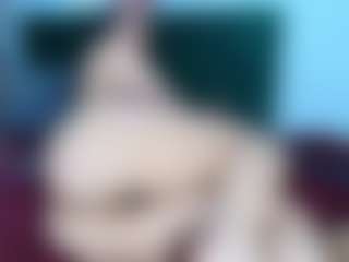 Live cam show with miss-dulce - Suck on Camsoda.co
