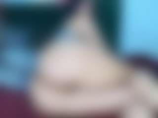 Live cam show with miss-dulce - Suck on sexylive.show
