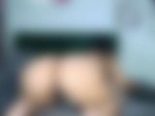 Live cam show with miss-dulce - Suck on madthumbs