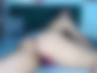 Live cam show with miss-dulce - Suck on Dolls Live