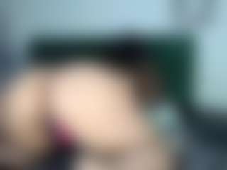 Spettacolo in cam dal vivo con miss-dulce - Suck su Camsoda