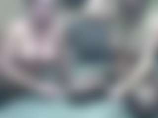 Live cam show with SarahDreamy - Average on sexylive.show
