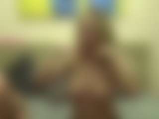 SarahDreamy's Live Sex Cam Show