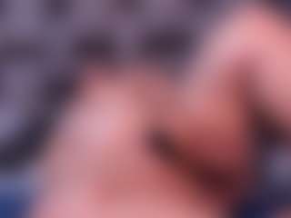 Andrea-Belucci's Live Sex Cam Show