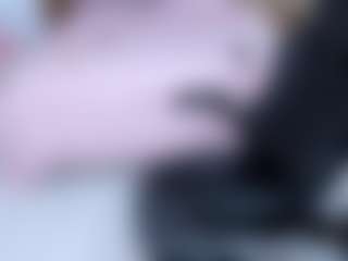 Andrea-Belucci's Live Sex Cam Show