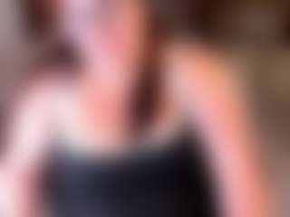 Andrea-Belucci's Live Sex Cam Show