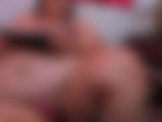 Andrea-Belucci's Live Sex Cam Show