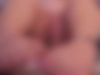 Andrea-Belucci's Live Sex Cam Show
