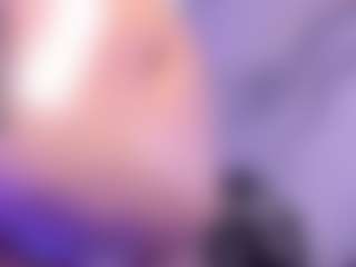 Live cam show with Andrea-Belucci - Red Hair on sexylive.show