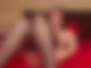 Live cam show with KendraLucks - Wife on PervPlay.com