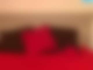 Live cam show with KendraLucks - Wife on Strip Flash - Live Sex Shows
