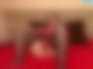 Live cam show with KendraLucks - Housewife on boobsie.com