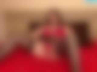 Live cam show with KendraLucks - Housewife on SxyPornLive