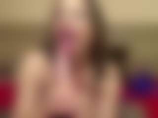 Live cam show with KendraLucks - Goth on MyBangCams