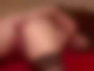 Live cam show with KendraLucks - Housewife on Camsoda