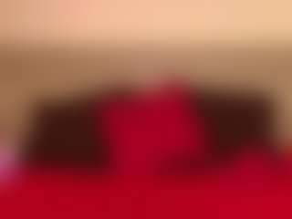 Live cam show with KendraLucks - Wife on luckytryst.com