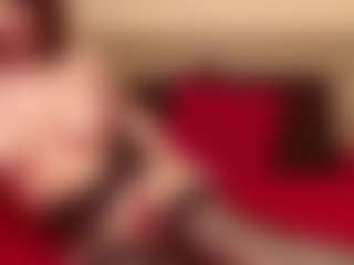 Live cam show with KendraLucks - Wife on xplaylive.com