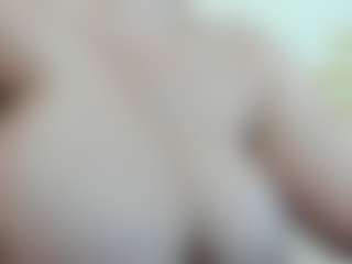 Live cam show with Carla Jones - Thong on mypornchat.com