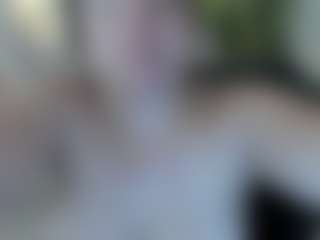 Live cam show with Carla Jones - Thong on slutload