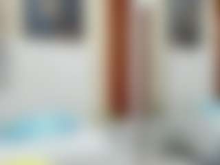 Live cam show with Danna s - Glasses on Hubzter Live