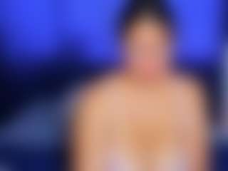 Luna Hatzel's Live Sex Cam Show