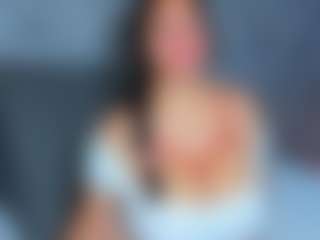 Luna Hatzel's Live Sex Cam Show