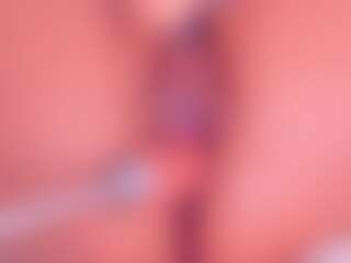 PrettyDesiree's Live Sex Cam Show