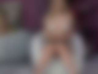 Live cam show with MishelleB - Fingerass on liverealitysex.com