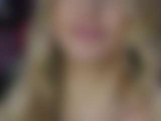 Live cam show with MishelleB - Skinny on SquirtSoMuch