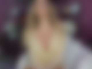 Live cam show with MishelleB - Fingerass on Mixed Magazine Live