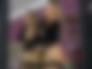 Live cam show with MishelleB - Fingerass on StripNow