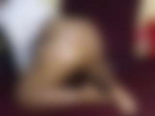 HotnCurvybabe's Live Sex Cam Show