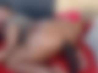 HotnCurvybabe's Live Sex Cam Show