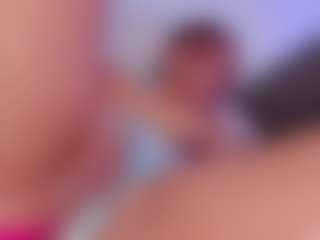 Live cam show with BRIANNA - Shaved Pussy MILF on Milfs Live
