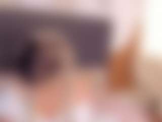 Live cam show with Scarleet - Oil on AdultVida.com