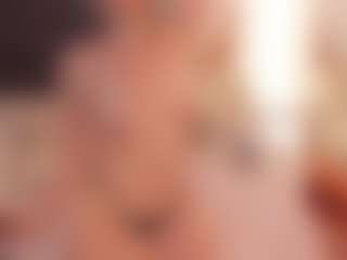 Live cam show with Scarleet - Rubia on Milfs Live