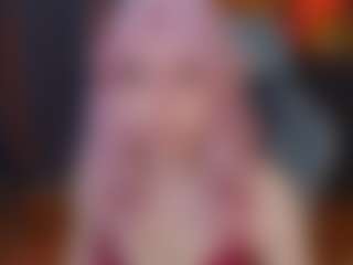 Live cam show with Zelda11 - Average on Hubzter Live