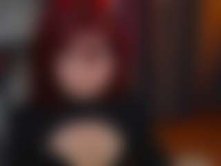 Live cam show with Zelda11 - College Toys on xplaylive.com