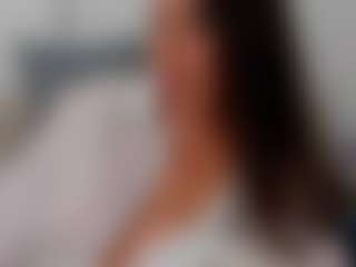 Live cam show with Nicole - Nora on Gym Cam Girls