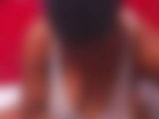 Wonderful Diana MILF webcam performer live streaming