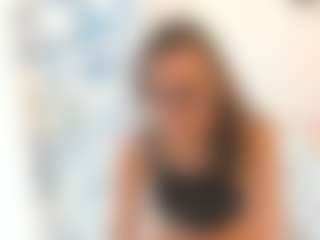 18perfecttits's Live Sex Cam Show