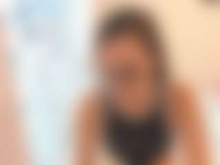 18perfecttits's Live Sex Cam Show